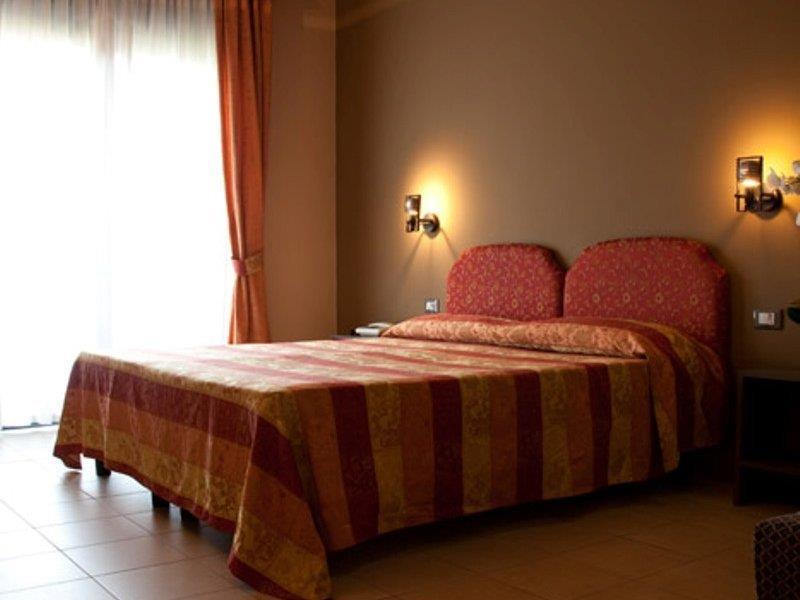 Sph Hotel Turin Exterior foto