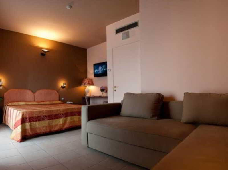 Sph Hotel Turin Exterior foto
